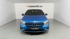 Usado 2014 Mercedes A180 Urban Citadino | € 13.980 (Bom preço)