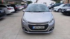 Cinza Usado 2019 Peugeot 208 Signature Sky Citadino | € 12.800 (Preço justo)