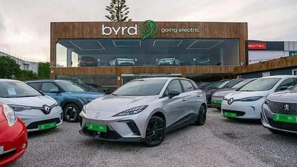 Usado MG MG4 EV 125 kW (170 HP) 2023 Citadino