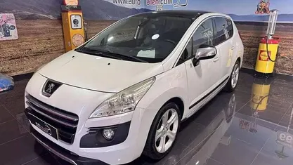Branco Usado 2012 Peugeot 3008 | € 9.250 (Preço justo)