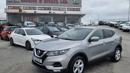Usado Nissan Qashqai Acenta 115 HP (84 kW) 2019 Branco SUV