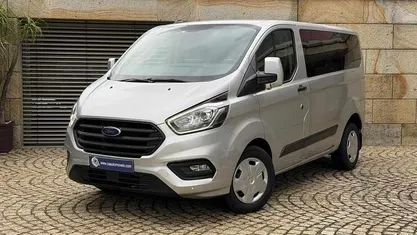 Cinzento Usado 2023 Ford Transit Custom | € 29.990 (Bom preço)