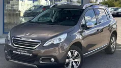 Cinzento Usado 2016 Peugeot 2008 Allure SUV | € 12.870 (Preço justo)