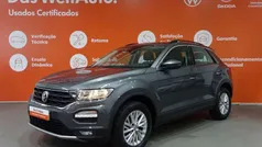 Cinzento escuro metalizado Usado 2019 VW T-Roc Style SUV | € 19.490 (Bom preço)