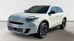 Branco Novo 2025 Fiat 600 La Prima SUV | € 25.490 (Preço justo)