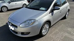 Cinzento Usado 2008 Fiat Bravo Citadino | € 3.950 (Preço justo)
