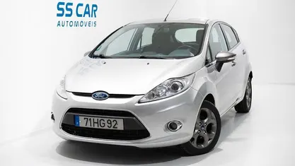 Usado Ford Fiesta Titanium 82 HP (60 kW) 2009 Citadino