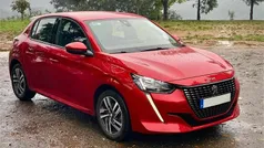 Vermelho Usado 2020 Peugeot 208 Allure Citadino | € 15.500 (Preço justo)