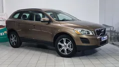 Cinzento Usado 2013 Volvo XC60 SUV | € 13.900 (Preço justo)