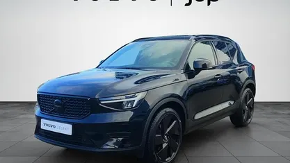 Usado Volvo XC40 163 HP (119 kW) 2025 SUV