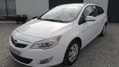 Branco Usado 2011 Opel Astra Carrinha | € 5.990 (Preço justo)