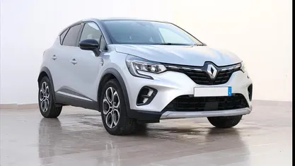 Usado Renault Captur Evolution 91 HP (66 kW) 2023 Cinzento SUV