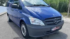 Azul Usado 2014 Mercedes Vito Monovolume | € 9.900 (Preço justo)