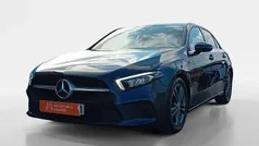 Azul Usado 2020 Mercedes A160 Style Sedan | € 23.990 (Preço justo)