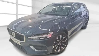 Azul Usado 2024 Volvo V60 Carrinha | € 41.800 (Preço justo)