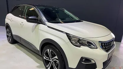 Usado Peugeot 3008 Allure 130 HP (95 kW) 2019 SUV