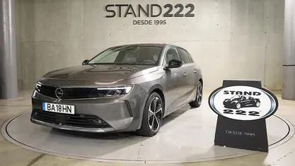 Usado Opel Astra Elegance 130 HP (95 kW) 2023