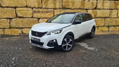 Usado Peugeot 5008 Crossway 130 HP (95 kW) 2018 Branco Monovolume