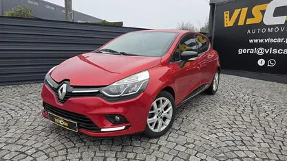 Usado 2019 Renault Clio IV LIMITED | € 12.990 (Preço justo)