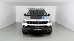Cinza Usado 2023 Jeep Compass Trailhawk SUV | € 27.980 (Preço justo)