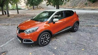 Usado Renault Captur 90 HP (66 kW) 2013 SUV
