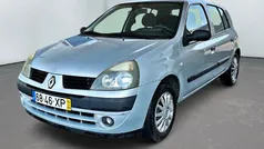 Usado 2004 Renault Clio II Expression | € 3.900 (Preço justo)