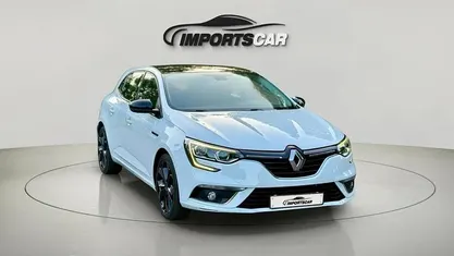 Usado 2019 Renault Mégane IV Intens Sedan | € 15.900 (Preço justo)