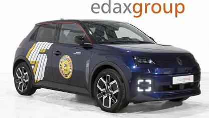 Azul Usado 2025 Renault 5 E-Tech | € 31.490 (Preço justo)