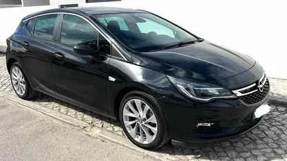 Preto Usado 2017 Opel Astra Citadino | € 12.000 (Preço justo)
