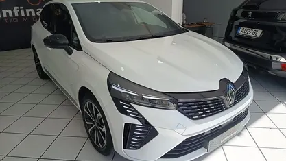 Usado Renault Clio V 100 HP (73 kW) 2025