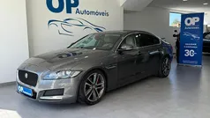 Cinzento Usado 2017 Jaguar XF Prestige Sedan | € 19.450 (Preço justo)
