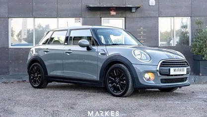 Usado Mini Cooper 116 HP (85 kW) 2017 Cinzento Citadino