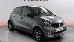 Cinza Usado 2018 Smart ForFour Electric Drive Passion | € 9.990 (Preço justo)