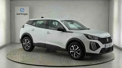 Usado Peugeot 2008 Active 102 HP (75 kW) 2024 Branco SUV