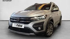 Cinza Usado 2022 Dacia Sandero Comfort Citadino | € 15.690 (Preço justo)