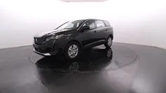 Preto Usado 2023 Peugeot 5008 Active Monovolume | € 30.950 (Preço justo)