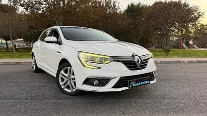 Usado 2017 Renault Mégane IV | € 12.999 (Preço justo)