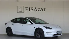 Branco Usado 2021 Tesla Model 3 Sedan | € 31.500 (Preço justo)