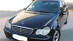 Preto Usado 2006 Mercedes C220 Sedan | € 7.500 (Preço justo)