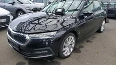 Preto Usado 2022 Skoda Octavia Ambition Carrinha | € 26.990 (Bom preço)