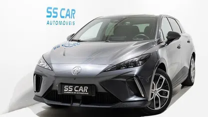Usado 2023 MG MG4 EV Luxury Citadino | € 21.950 (Bom preço)
