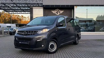 Cinza Usado 2022 Opel Vivaro Essentia Monovolume | € 31.900 (Preço justo)