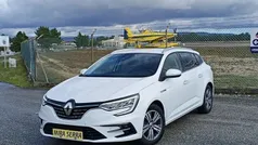 Branco Usado 2021 Renault Mégane IV Intens Carrinha | € 19.350 (Preço justo)