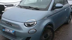 Azul Usado 2021 Fiat 500e Sedan | € 16.999 (Bom preço)