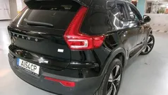 Preto Usado 2021 Volvo XC40 R-Design SUV | € 28.700 (Bom preço)