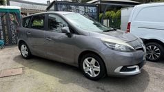 Cinza Usado 2014 Renault Grand Scénic III Expression Monovolume | € 8.500 (Bom preço)