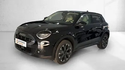 Preto Novo 2025 Fiat 600 | € 25.900 (Preço justo)