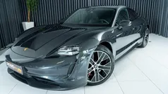 Cinza Usado 2020 Porsche Taycan 4S Sedan | € 68.900 (Preço justo)
