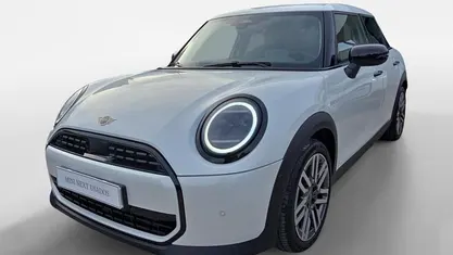 Branco Usado 2025 Mini Cooper Citadino | € 33.900 (Preço justo)