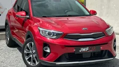 Vermelho Usado 2021 Kia Stonic SUV | € 16.750 (Preço justo)